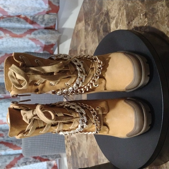 Karl Lagerfeld Boots - Picture 4 of 10